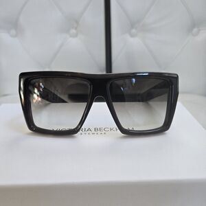 Victoria Beckham VB686S geometric-frame sunglasses in brown acetate with gradien